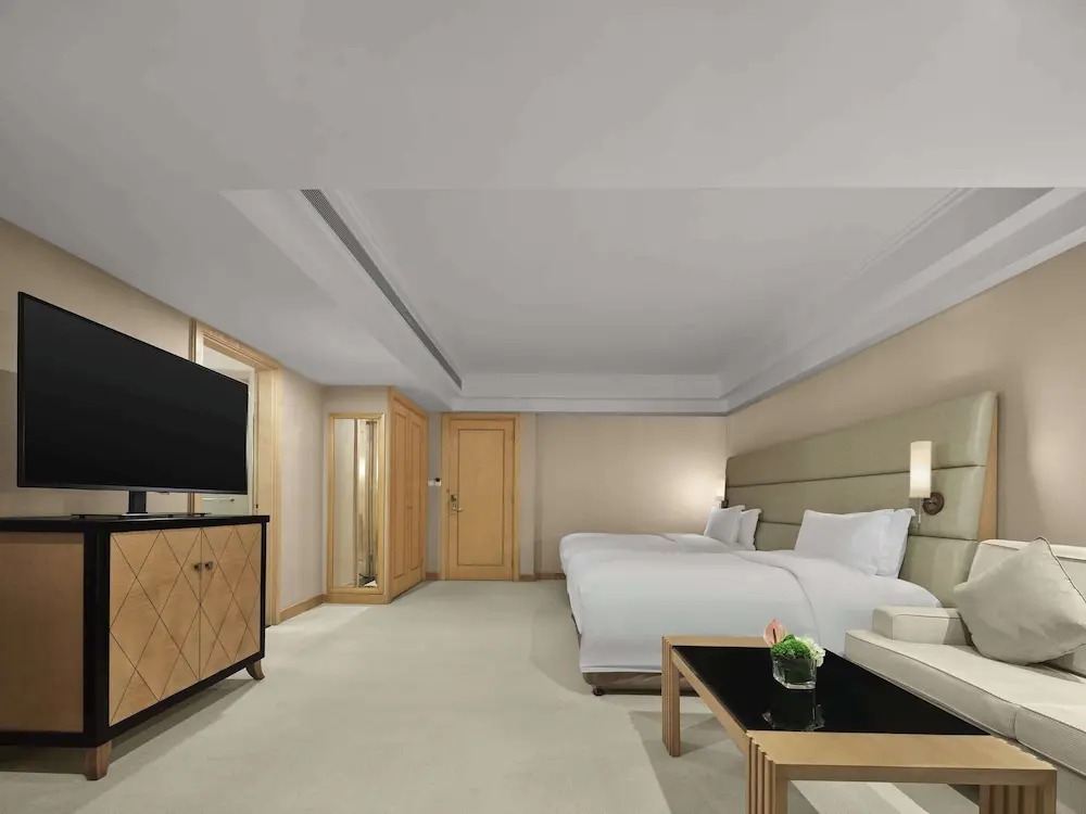 DOUBLETREE BY HILTON PUDONG HOTEL